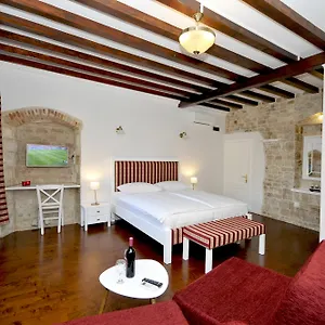 3* Maison d'hôtes Palace Square