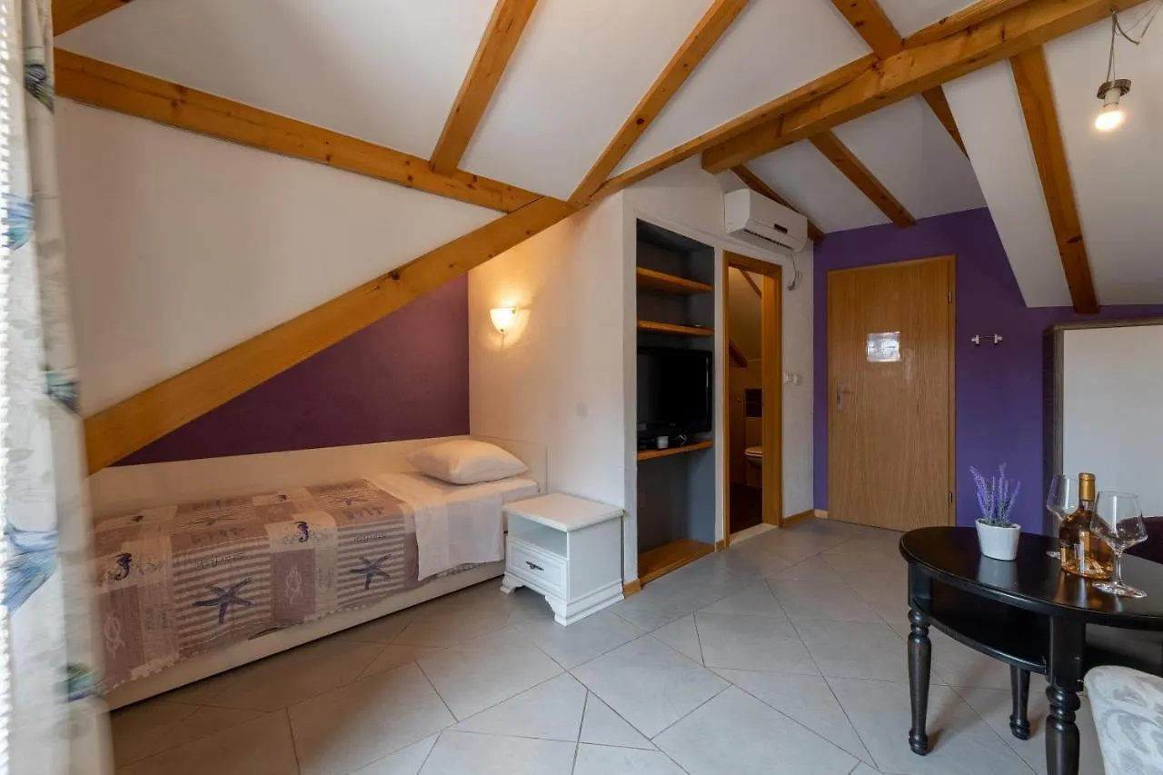 Vanjaka Bed And Breakfast Trogir
