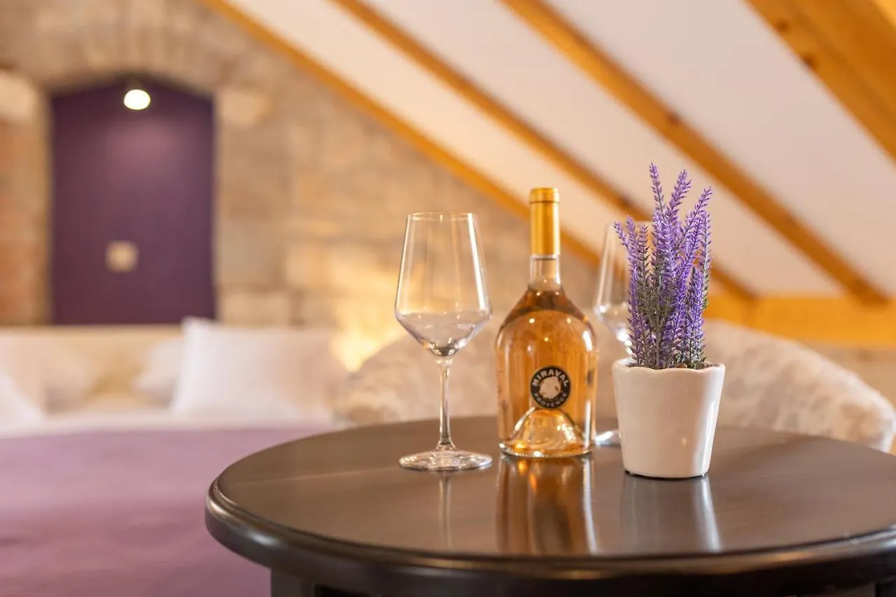 ***  Vanjaka Bed And Breakfast Trogir Croacia